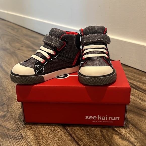 See Kai run Dane grey/denim black high top shoes - Picture 8 of 9